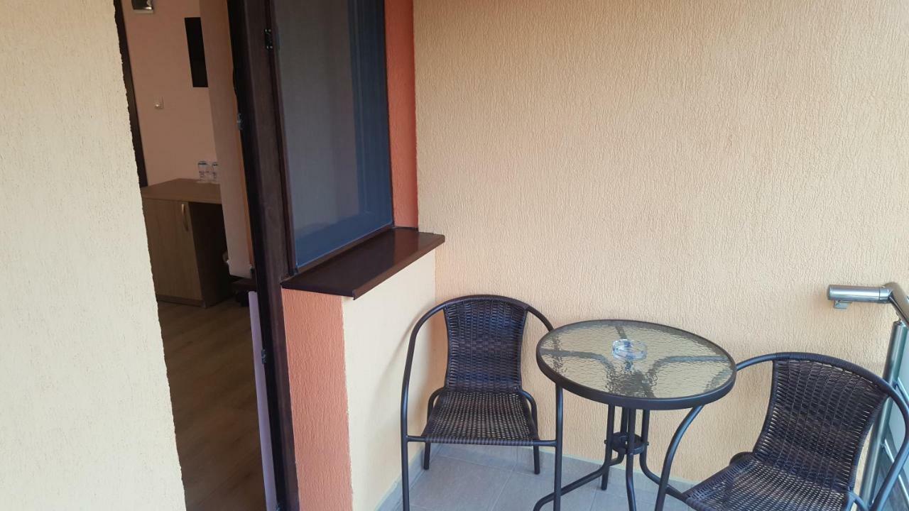 Chilingirovata Kashta Hotel Pavel Banya Exterior photo