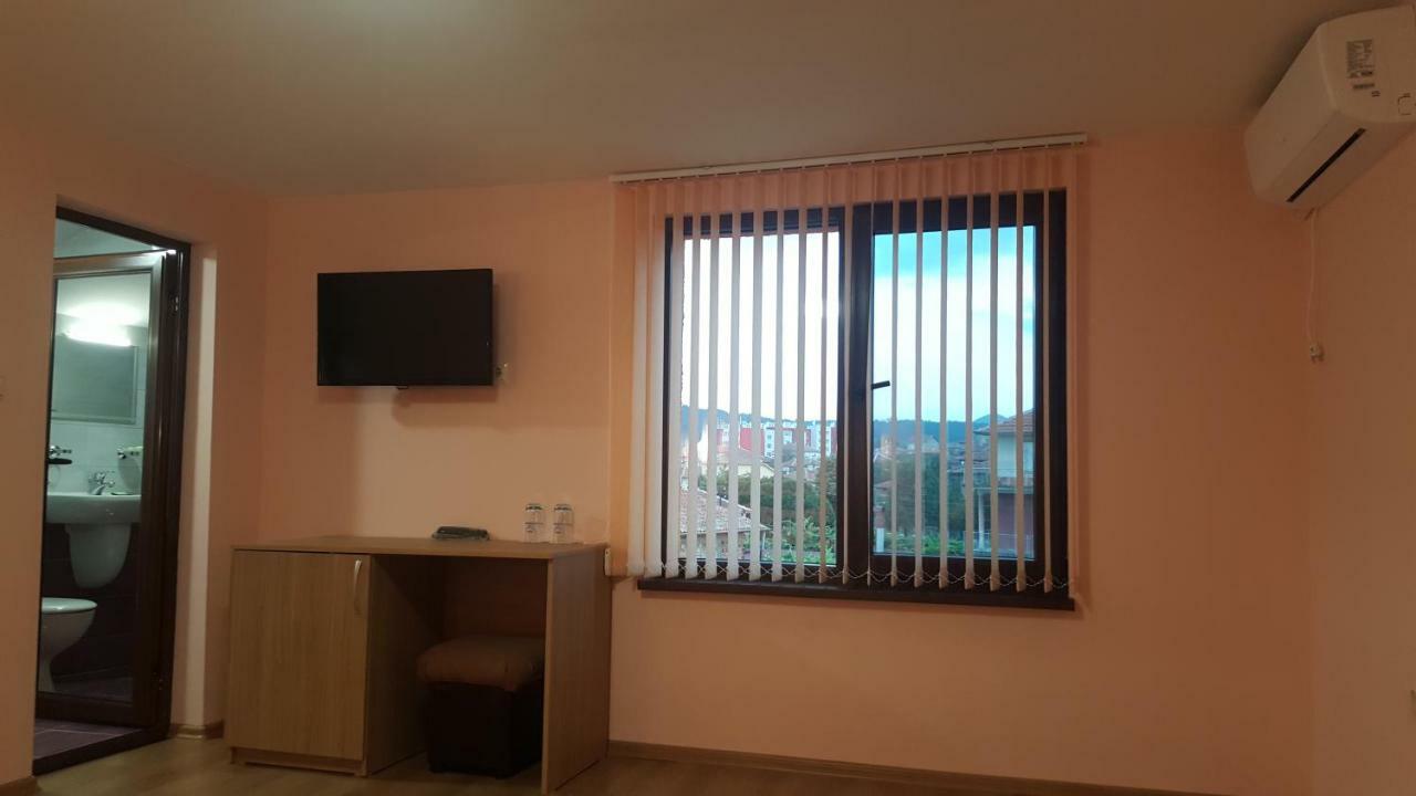 Chilingirovata Kashta Hotel Pavel Banya Exterior photo